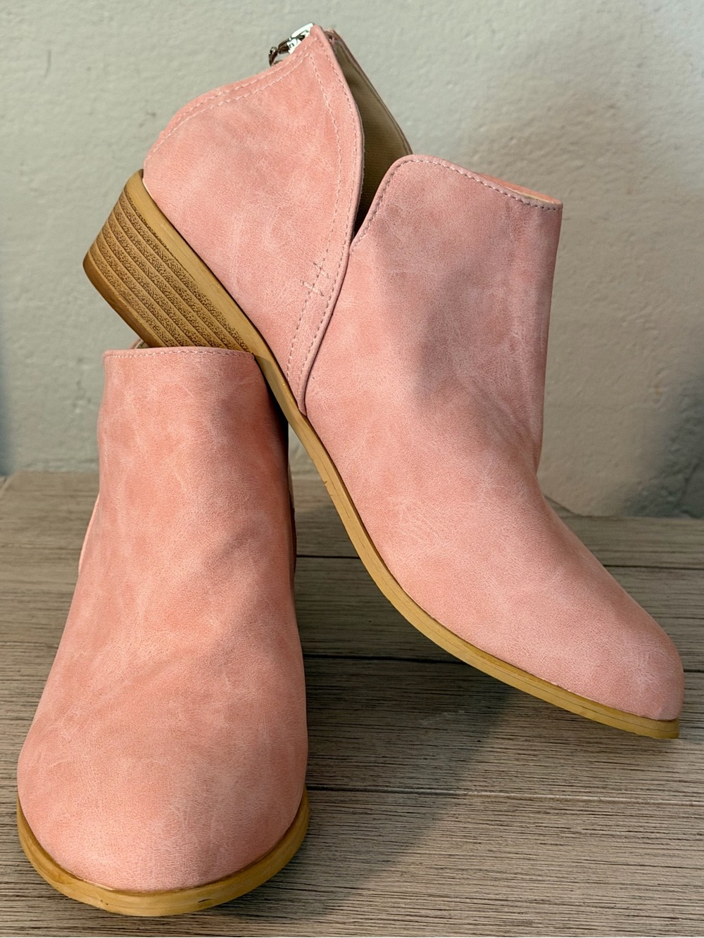Pointed Toe Pink Faux Leather Block High Heel Ankle Boots - Sz 10